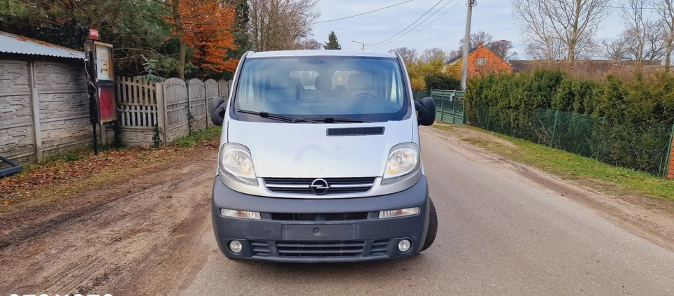 Opel Vivaro cena 15900 przebieg: 270000, rok produkcji 2006 z Koło małe 29